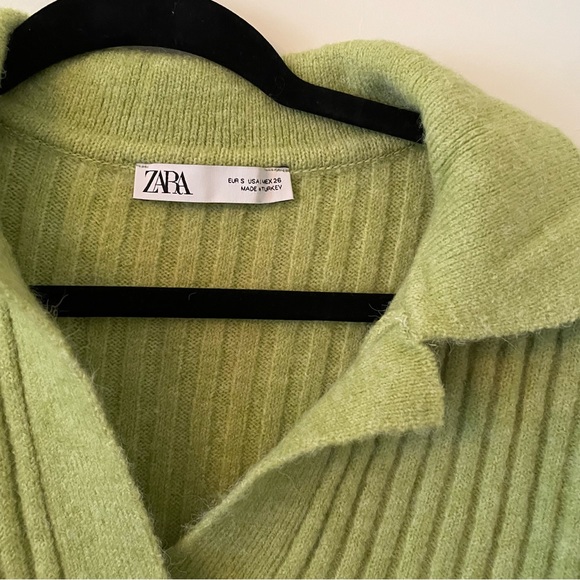 Zara Ribbed Knit Green Sweater Collar - Picture 4 of 6